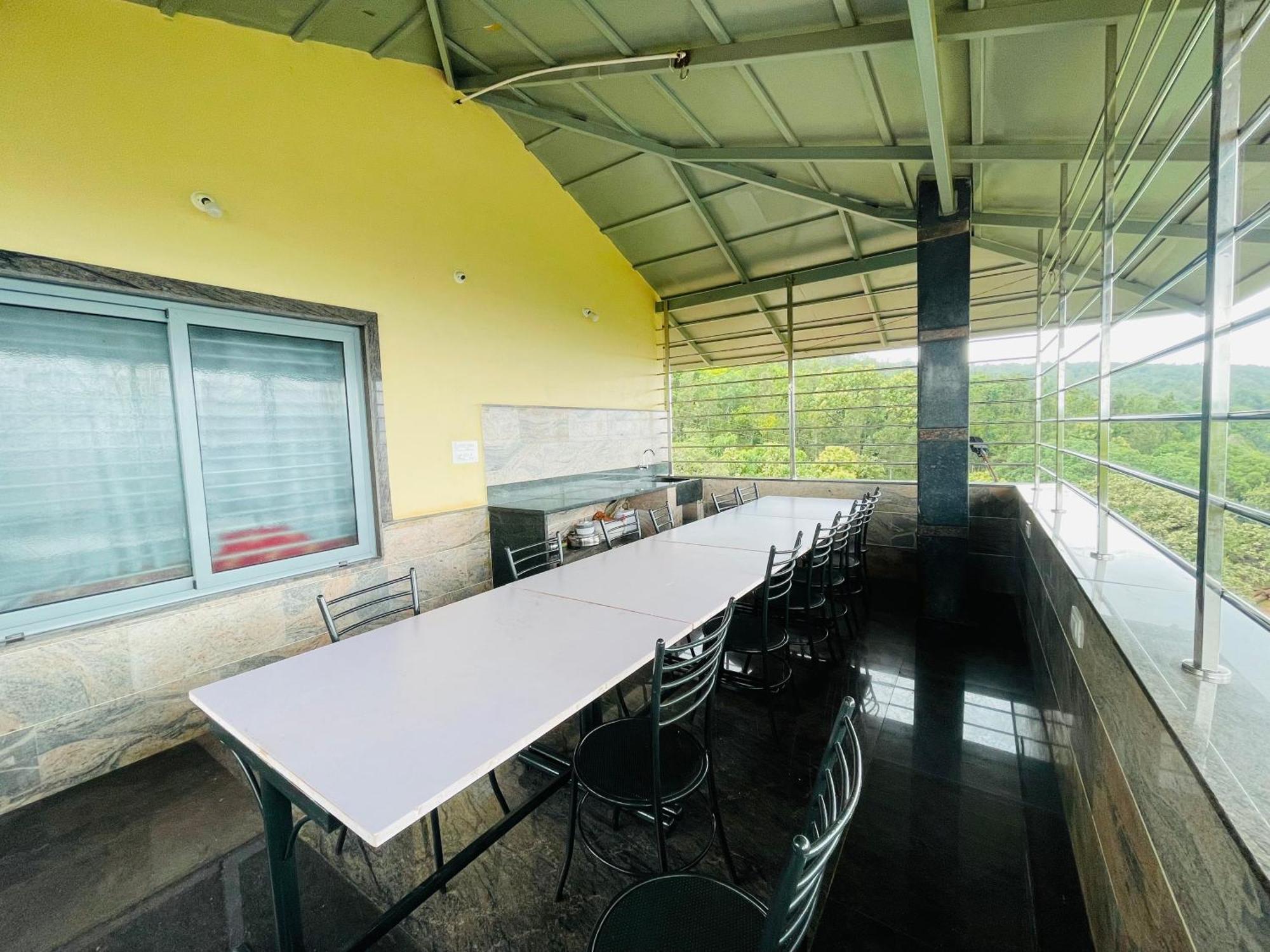 Rashi Z View Estate Stay Tarikere Exterior photo