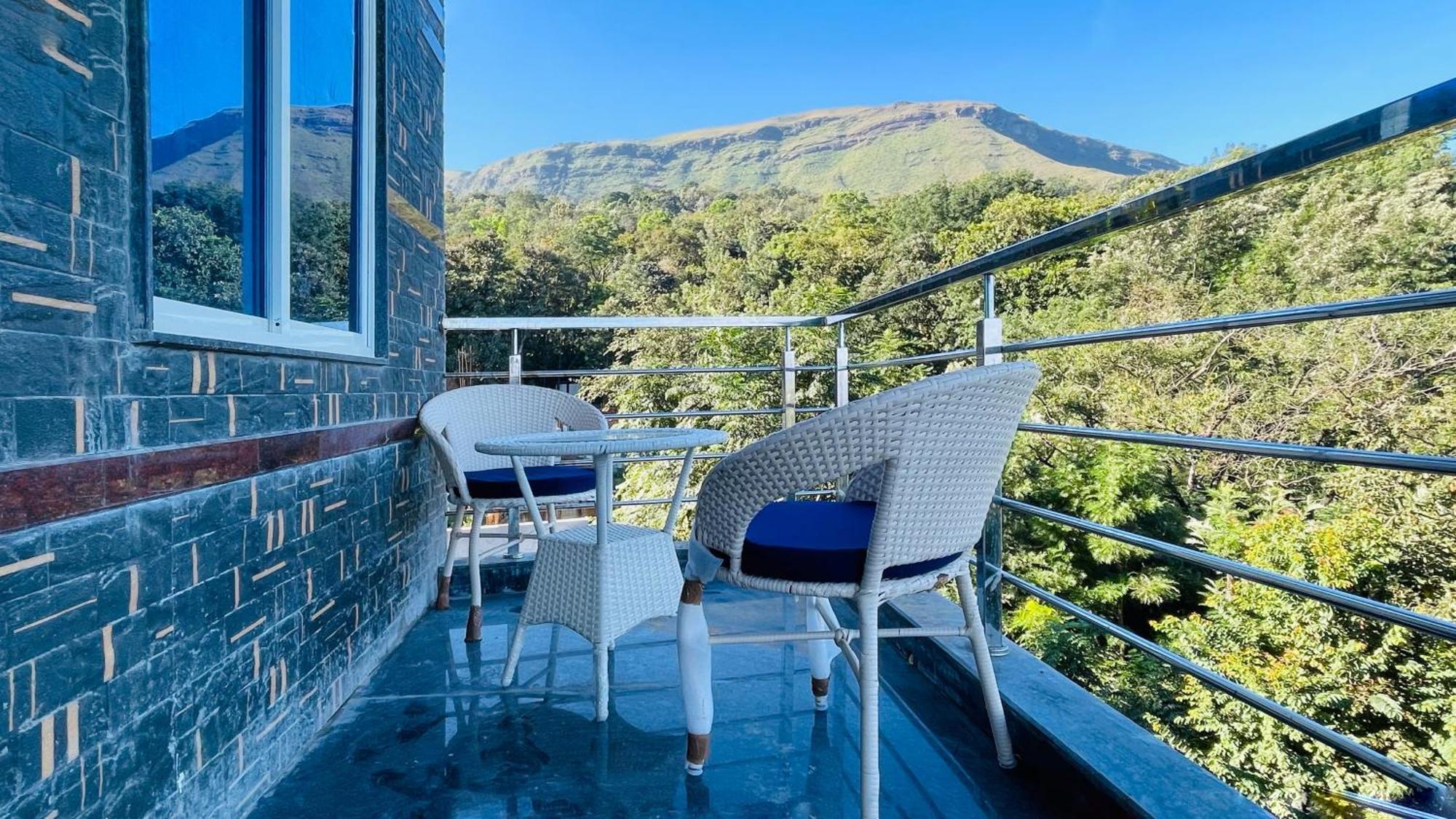 Rashi Z View Estate Stay Tarikere Exterior photo