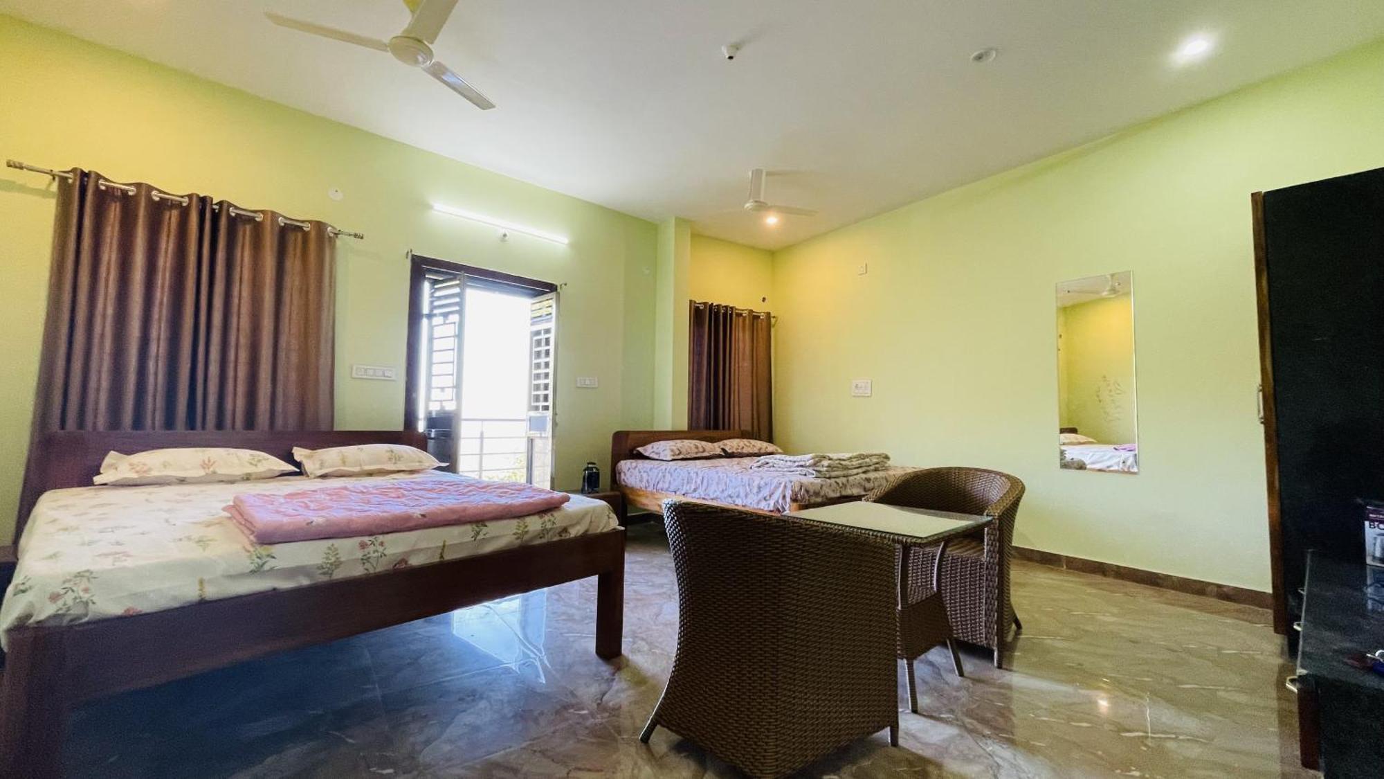 Rashi Z View Estate Stay Tarikere Exterior photo