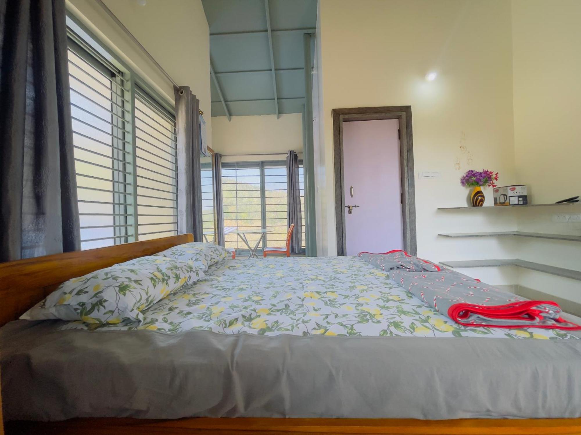 Rashi Z View Estate Stay Tarikere Exterior photo