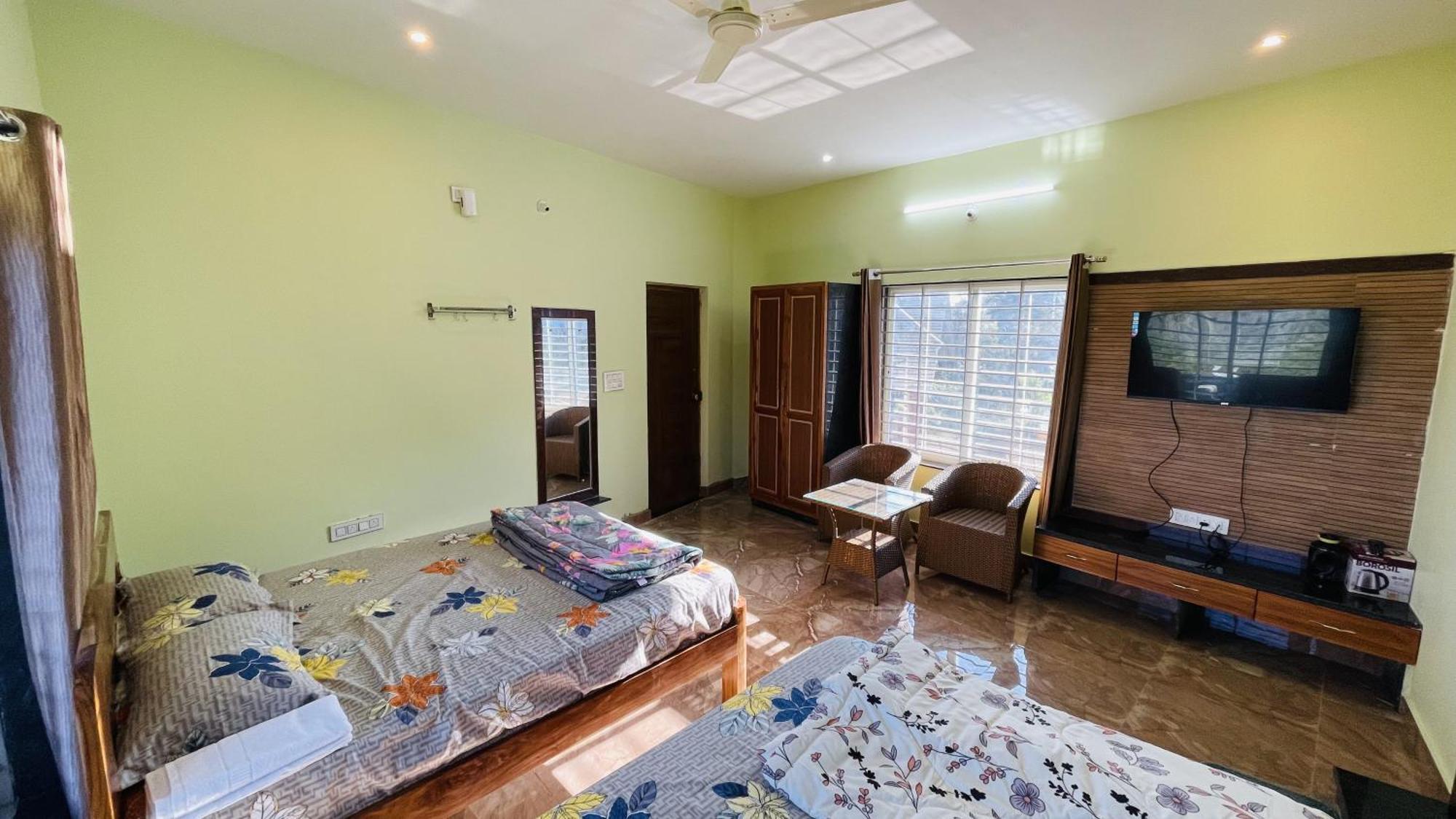 Rashi Z View Estate Stay Tarikere Exterior photo